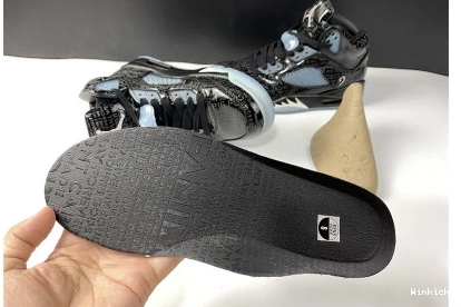 JORDAN AIR 633068-010 RETRO 5 "DOERNBECHER" DB 1207